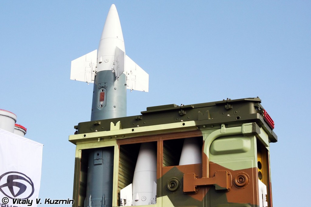 Tor-M2E 1