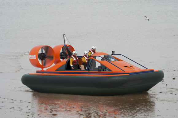 RNLI V2 11 F3Q MUD 2_low res_minus RNLI