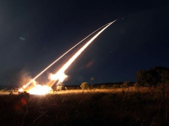 Lançamento de foguetes - Operação Astros 2020 no CBLI - foto EB via G1