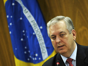 Brasil não está isolado contra ataques à milícia, diz chanceler brasil-luiz-alberto-figueiredo-20120919-01-size-598