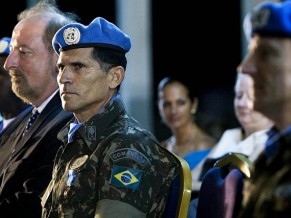 Mandato do general Santos Cruz em missão da ONU no Congo é renovado General Santos Cruz