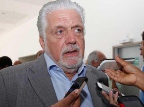 ‘Estarei próximo da presidente Dilma’, diz Jaques Wagner Jaques Wagner - foto 2 A Tarde