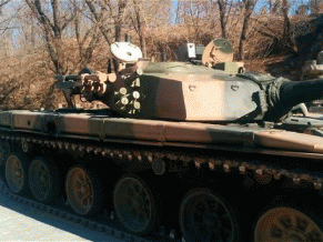 A mania agora é fixar mísseis AA ‘de ombro’ na couraça dos blindados Type_98_main_battle_tank_armed_with_MANPADS_air_defense_missile_system_China_Chinese_army_001