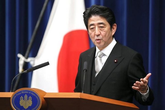 Japanese_Prime_Minister_Shinzo_Abe_Japan_640_001