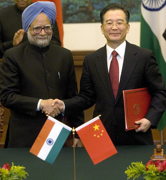 Manmohan_Singh_and_Wen_Jiabao