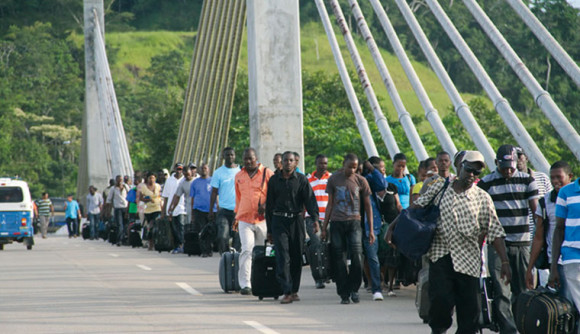 HAITIANOS-NA-PONTE