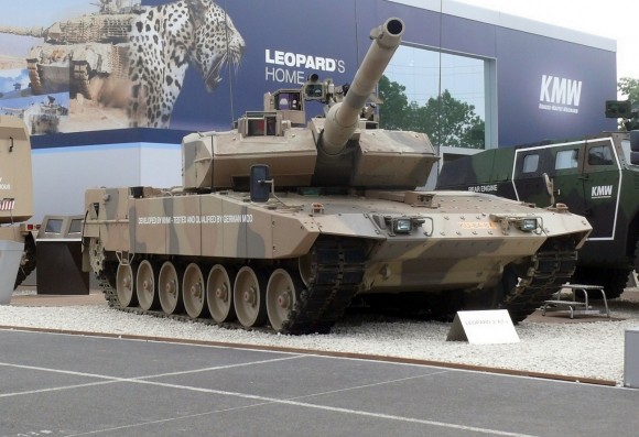 Leopard_2_A7,_Eurosatory_2010