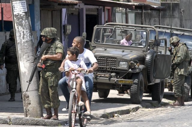 Fuzileiros Navais atuam na Intervenção Federal no Rio de Janeiro