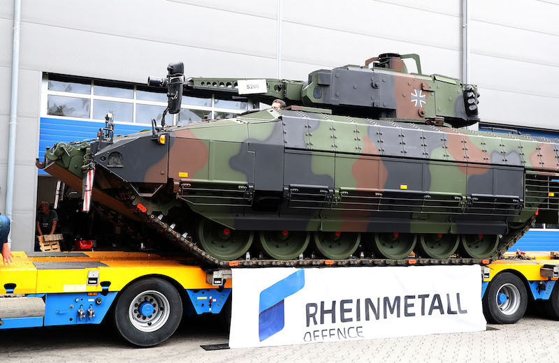 O 200º Veículo de Combate de Infantaria da Puma enviado para a Bundeswehr (foto) é também o 100º produzido pela Rheinmetall, co-proprietário da empresa de empreendimento conjunto que é a principal contratada do programa. (Foto de Rheinmetall)