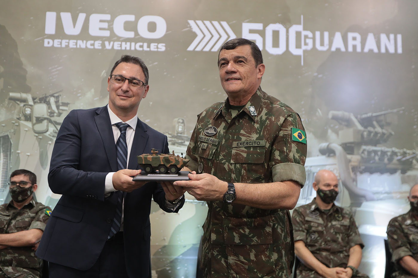 Iveco chega à marca de 500 unidades do blindado Guarani entregues