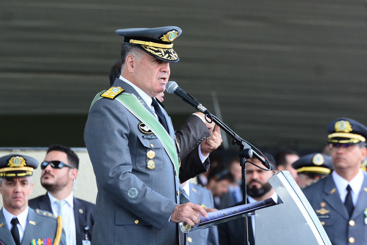Exército Brasileiro vai começar a adotar novo uniforme de forma facultativa  a partir de 2022 – Defesa Aérea & Naval