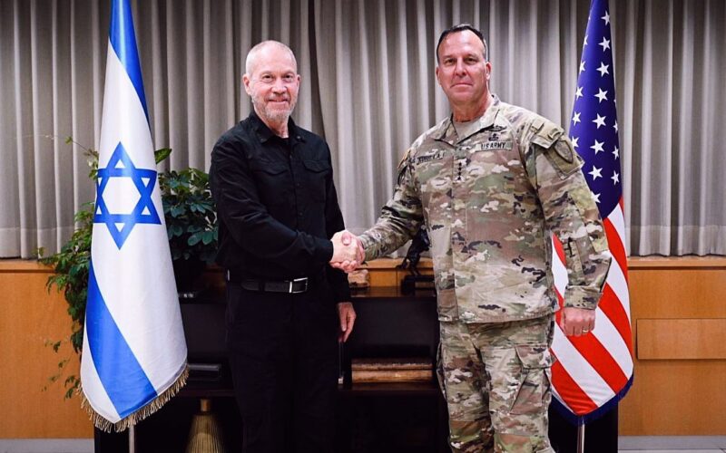 Yoav Gallant e Michael E. Kurilla